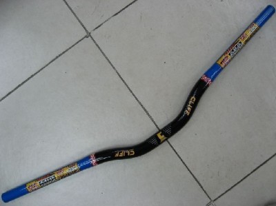 CLIFF F-16 25.4 曲車頭~黑藍色 / CLIFF F-16 25.4 HANDLEBAR~BLACK/BLUE