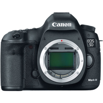 Nikon D5200 DSLR Camera -24.1MP -1080i Video -3.0  Vari-Angle LCD